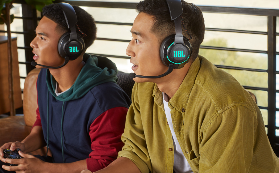 JBL Quantum 610 Wireless Jouez toute la journée avec la technologie sans fil 2,4 GHz sans perte de qualité - Image